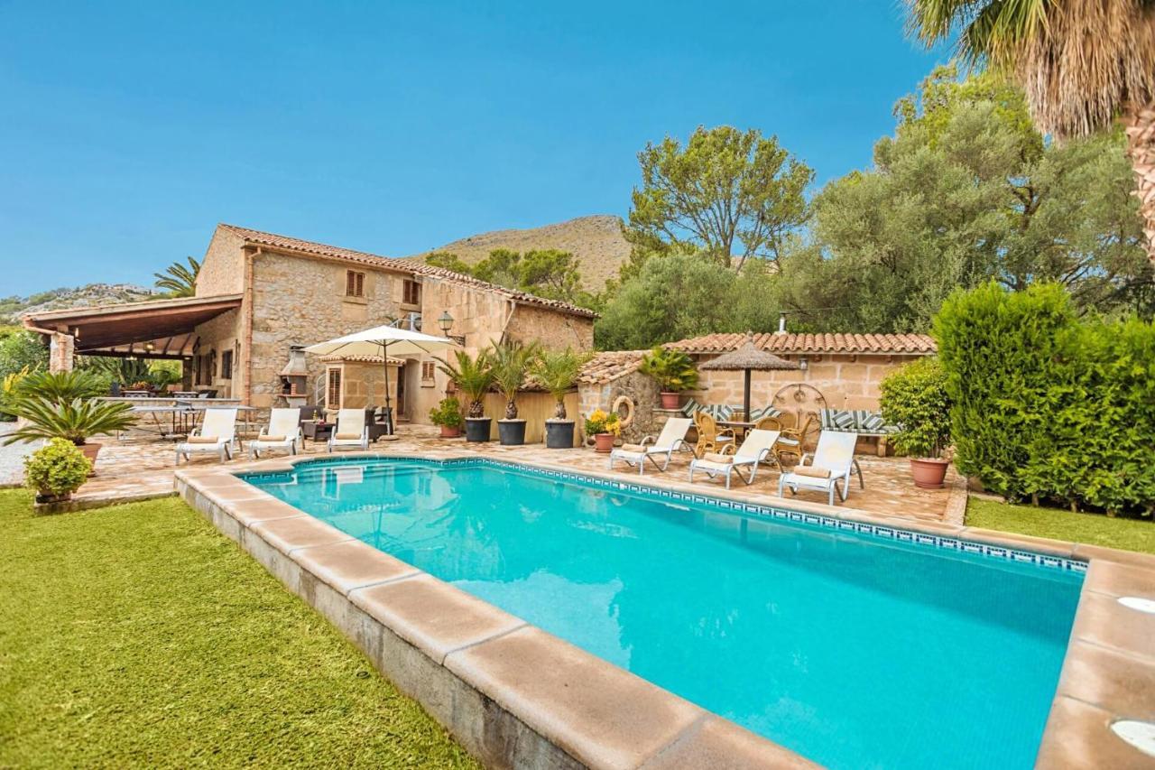 Villa Mosson By Sealand Villas Port de Pollença Exterior foto